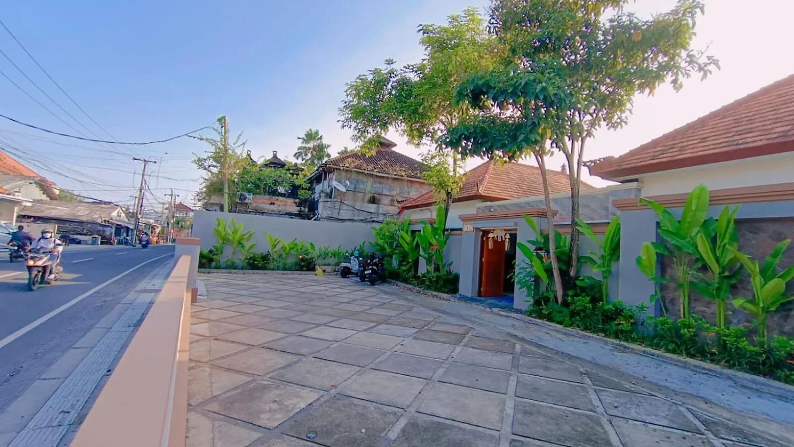 Deva Guest House - Kerobokan Seminyak